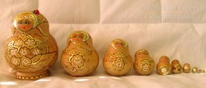 Sunday Post: Arrangement of Russian nesting dolls in line